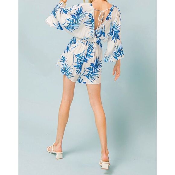 New FLYING TOMATO LUSH LOOKS VACATION ROMPER - Picture 4 of 6